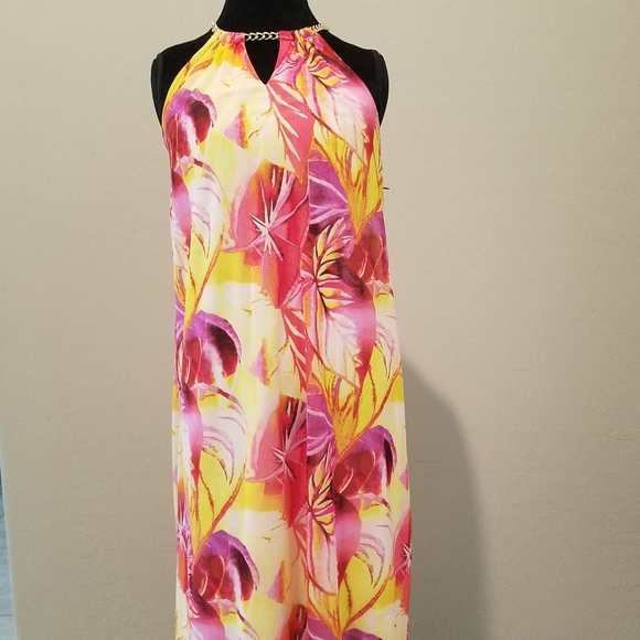 Petite Jlo Cleo Leaf Hi-Low Dress - Picture 2 of 5